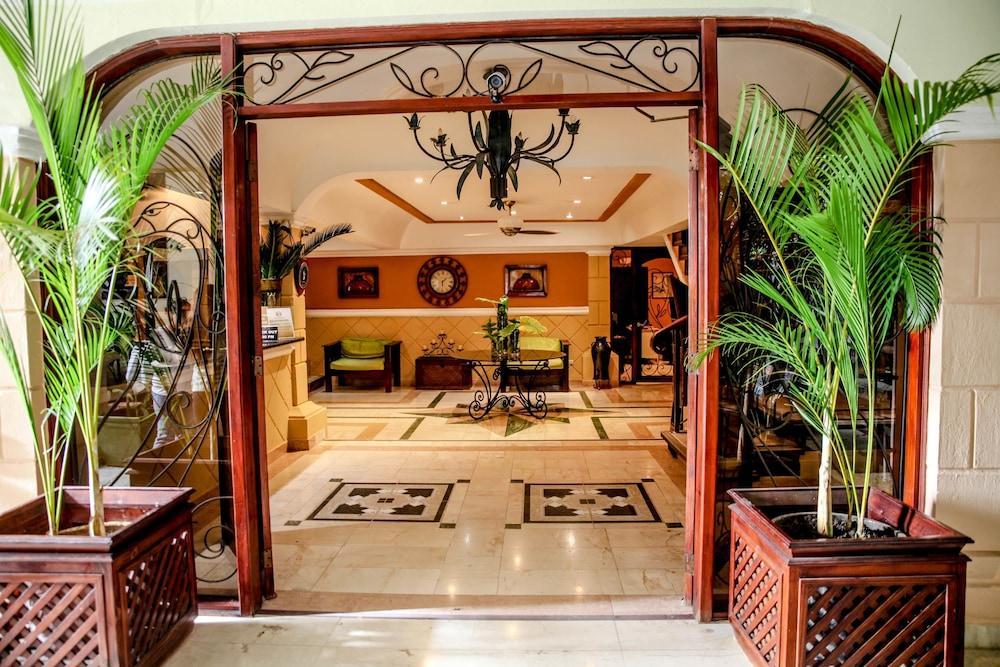 The Mt Hotel Bávaro Zewnętrze zdjęcie