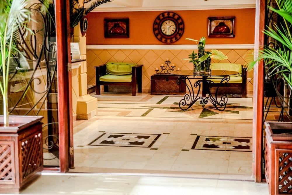 The Mt Hotel Bávaro Zewnętrze zdjęcie